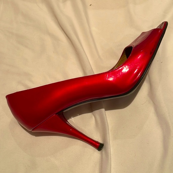Red patent leather - Stuart Weitzman open toe pump - size 7.5 - Picture 1 of 2